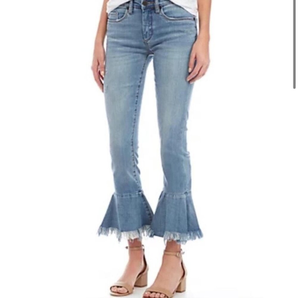 Revolve | Blank NYC Raw Edge Flare Jeans Size 25